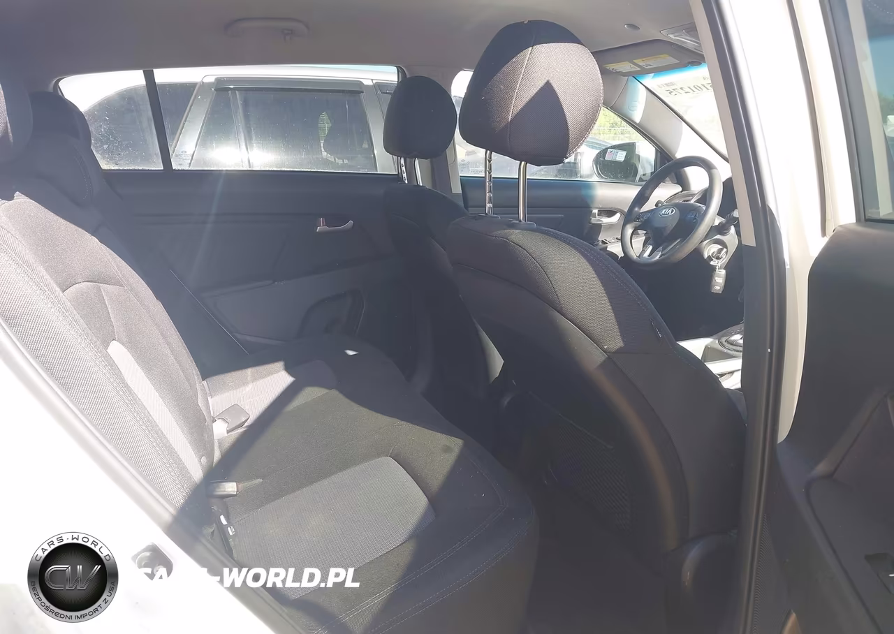 2015 Kia Sportage Lx VIN:KNDPB3AC4F7693643 - 8