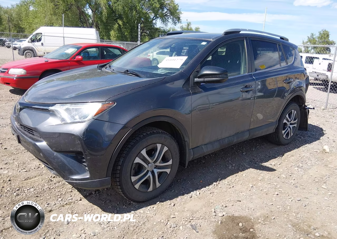2018 Toyota Rav4 Le VIN:JTMBFREV7JJ248922 - 2