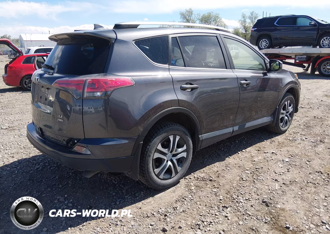2018 Toyota Rav4 Le VIN:JTMBFREV7JJ248922 - 4