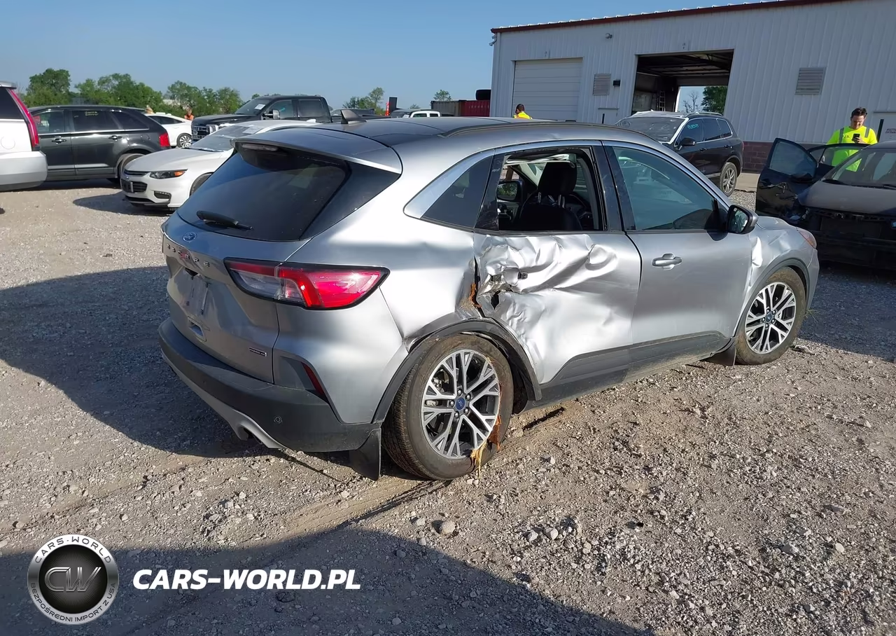 2021 Ford Escape Sel Hybrid VIN:1FMCU9CZ1MUA39691 - 4