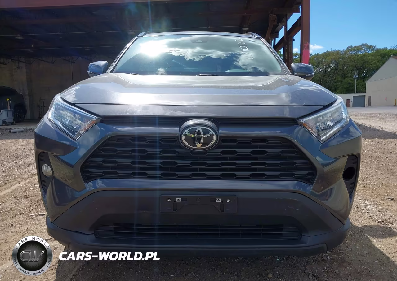 2021 Toyota Rav4 Xle VIN:2T3P1RFV9MW185797 - 12