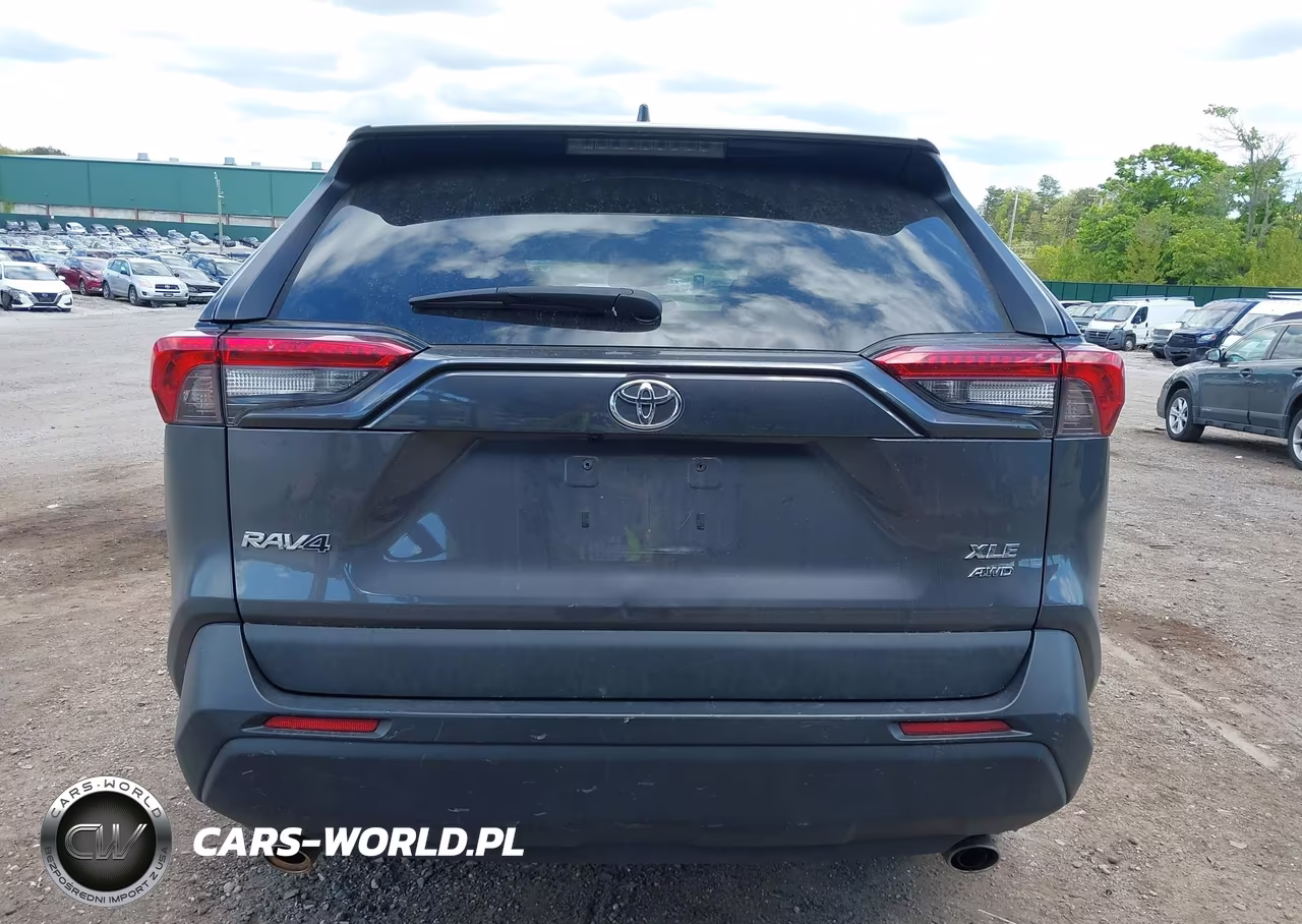 2021 Toyota Rav4 Xle VIN:2T3P1RFV9MW185797 - 16