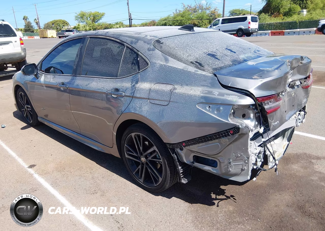 2025 Toyota Camry Xse VIN:4T1DAACK5SU623056 - 3