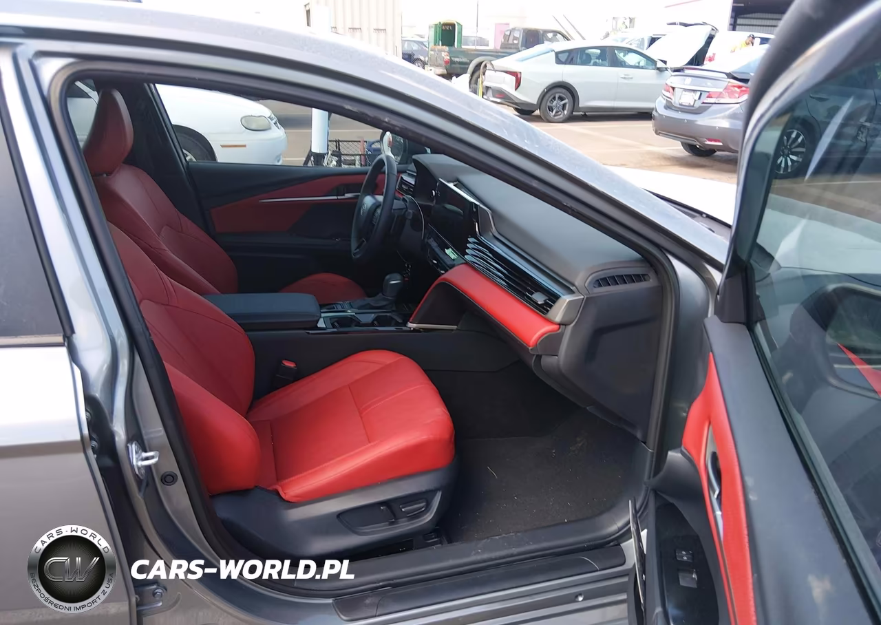 2025 Toyota Camry Xse VIN:4T1DAACK5SU623056 - 5