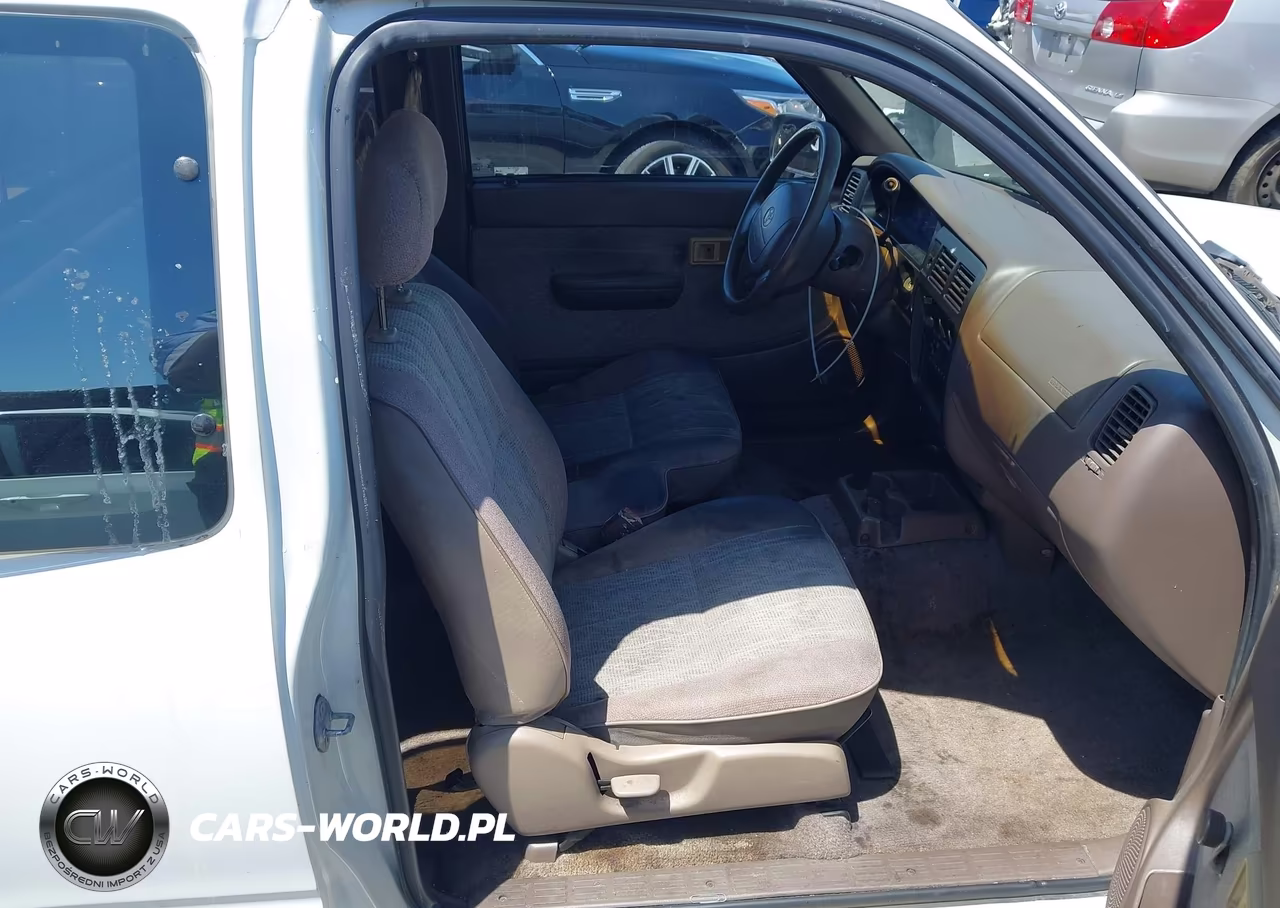 1998 Toyota Tacoma VIN:4TAVL52NXWZ094844 - 5