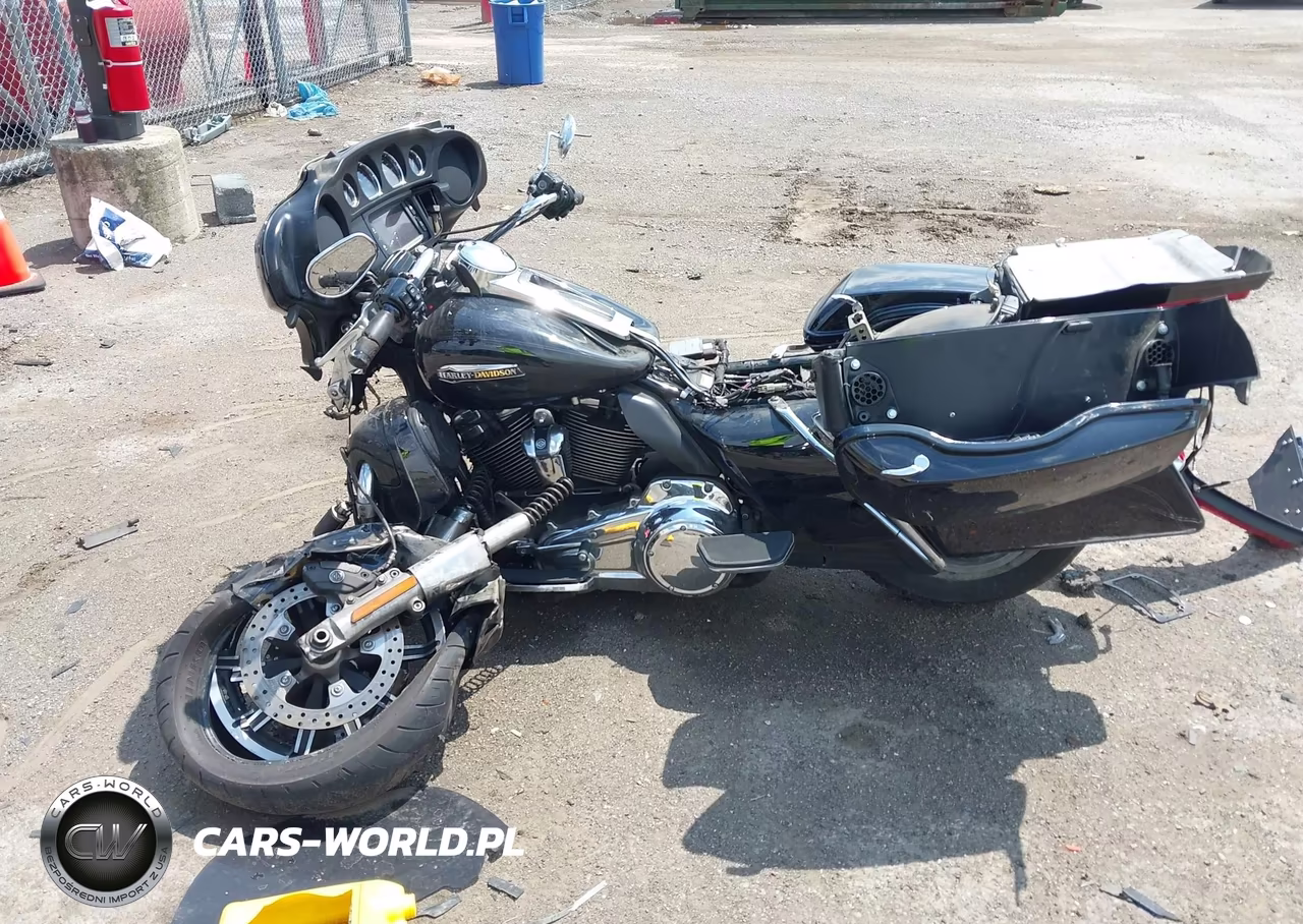 2018 Harley-Davidson Flhtcu Ultra Classic Electra Gld VIN:1HD1FCC12JB678729 - 13