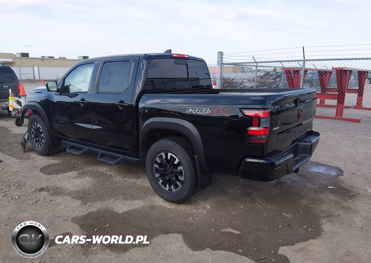 2023 Nissan Frontier Pro-4X 4X4 VIN:1N6ED1EK5PN661558 - 3