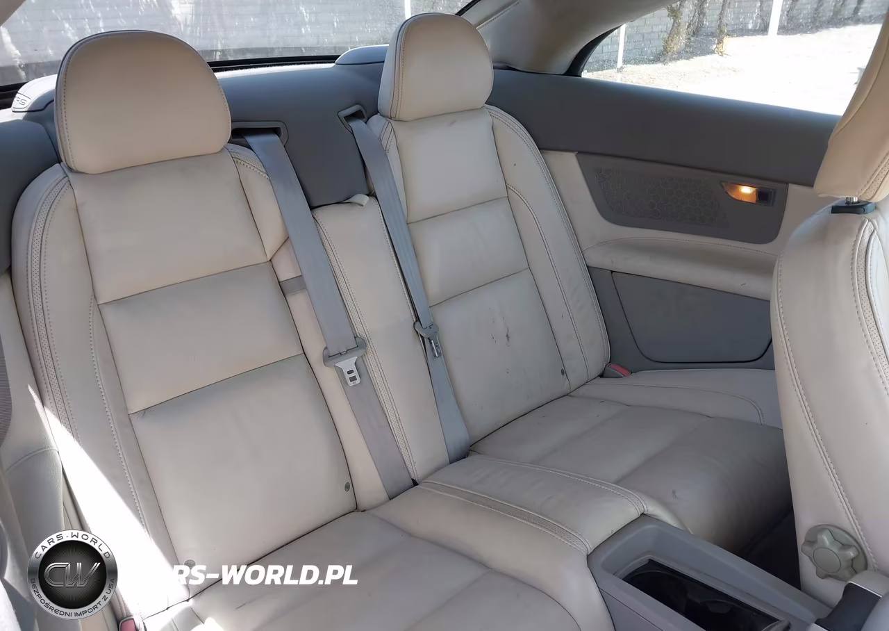 2011 Volvo C70 T5 VIN:YV1672MC9BJ115628 - 8