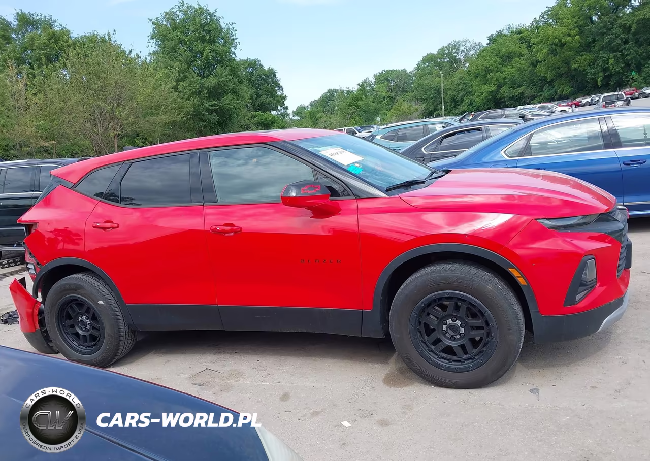 2019 Chevrolet Blazer VIN:3GNKBBRA9KS597811 - 14