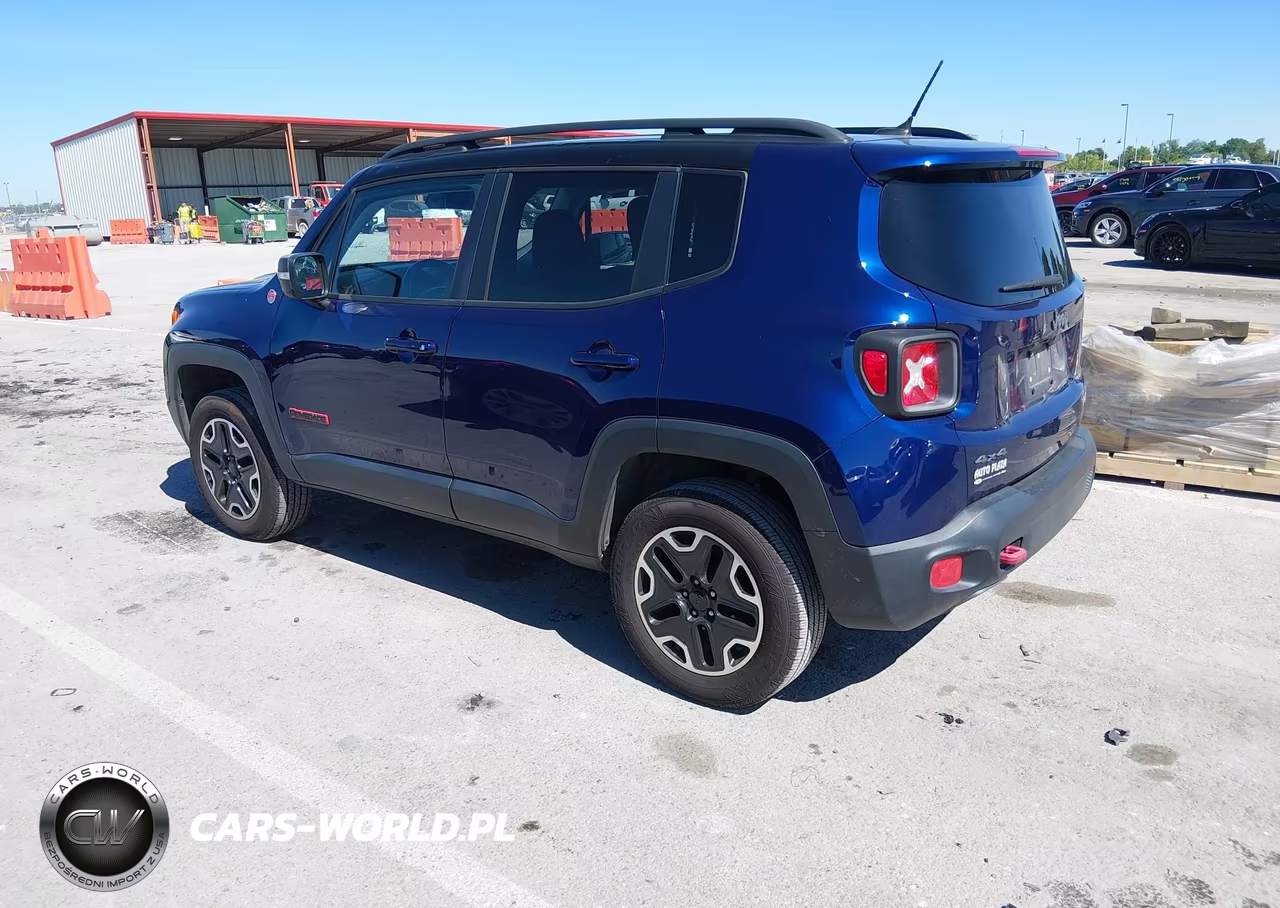 2016 Jeep Renegade Trailhawk VIN:ZACCJBCT0GPC97626 - 3