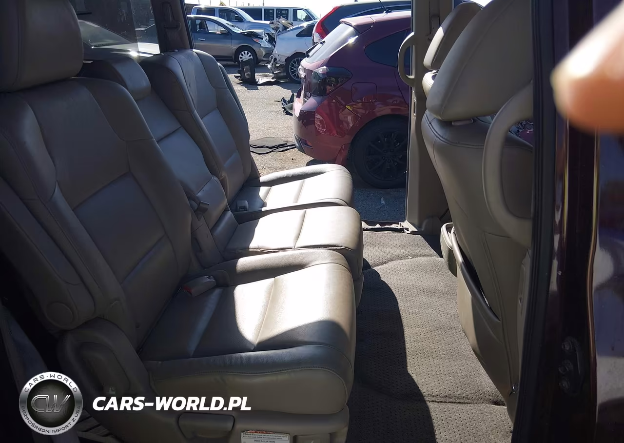 2013 Honda Odyssey Touring-Touring Elite VIN:5FNRL5H97DB079530 - 8