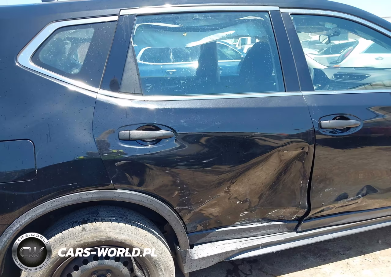 2017 Nissan Rogue S VIN:JN8AT2MV8HW253156 - 6