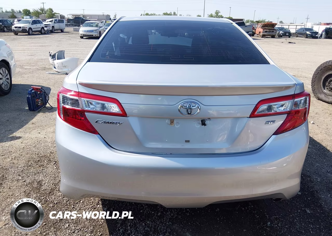 2013 Toyota Camry Se VIN:4T1BF1FK6DU637300 - 17