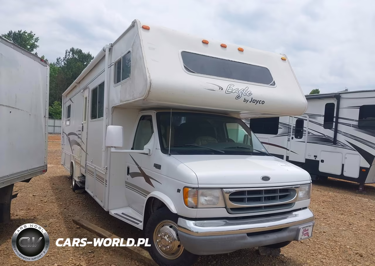 2000 Ford E-450 Cutaway Standard