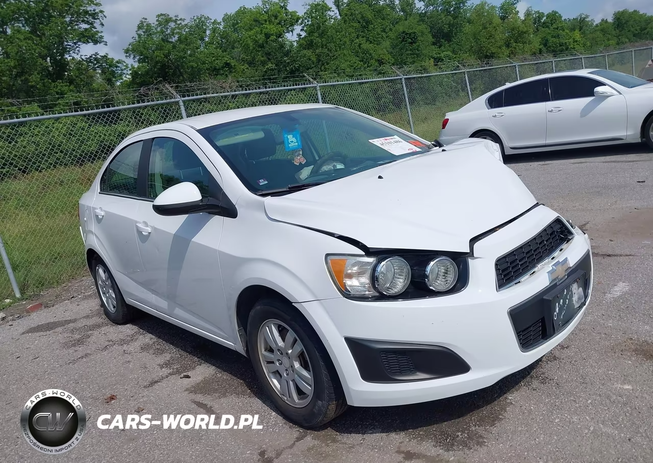 2014 Chevrolet Sonic Lt Auto – zdjęcie 1 z 16