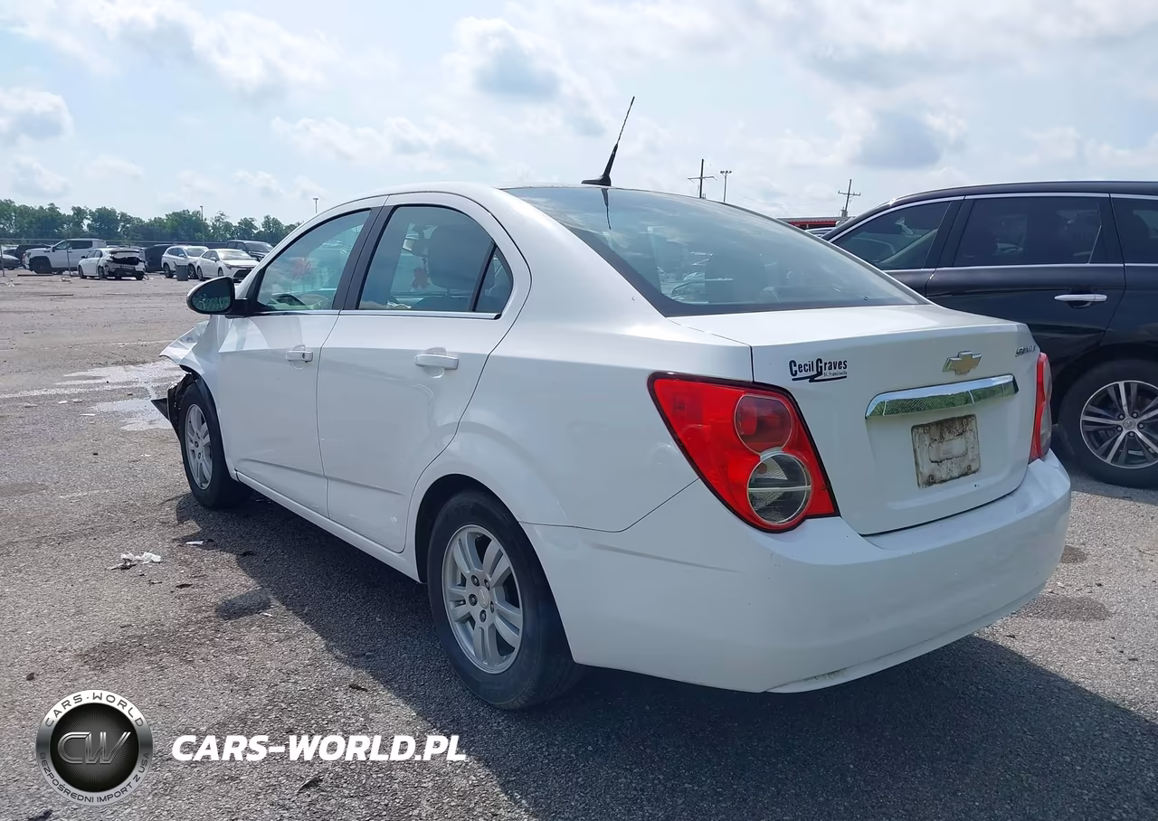 2014 Chevrolet Sonic Lt Auto VIN:1G1JC5SHXE4206835 - 3