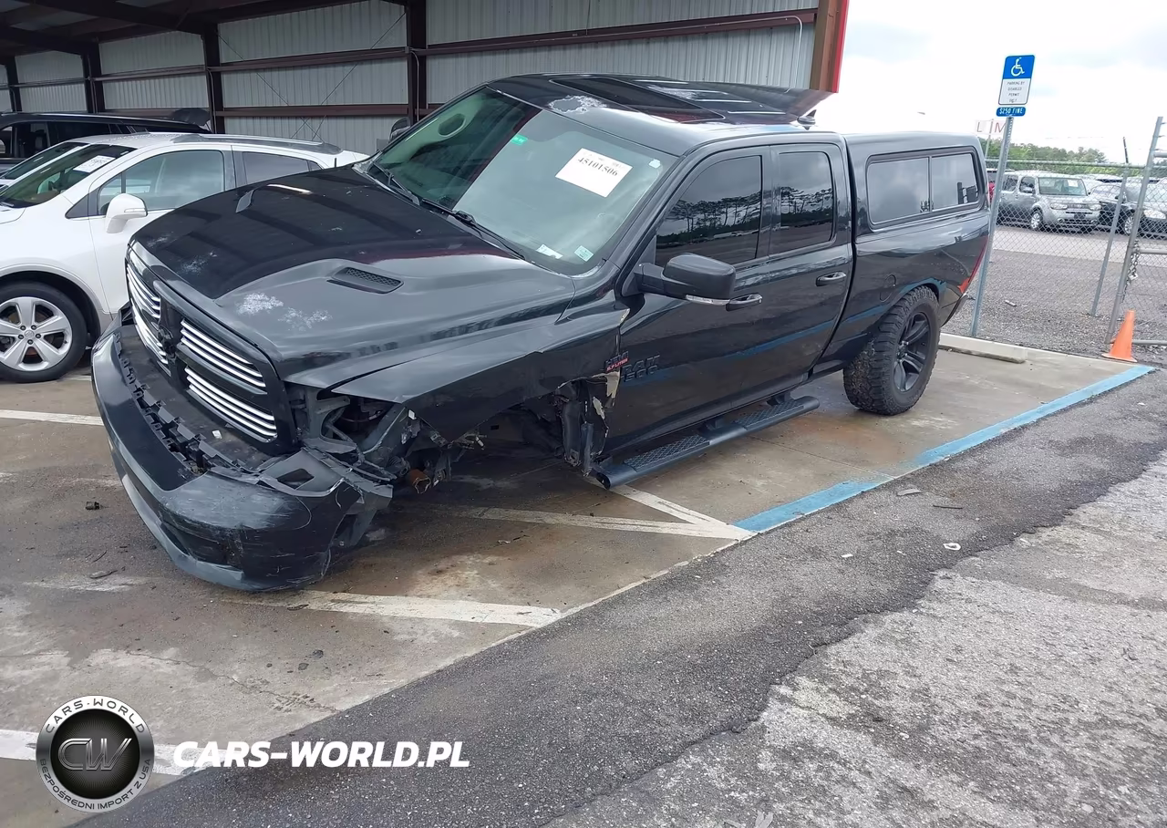 2015 Ram 1500 Sport VIN:1C6RR7HT9FS699847 - 2