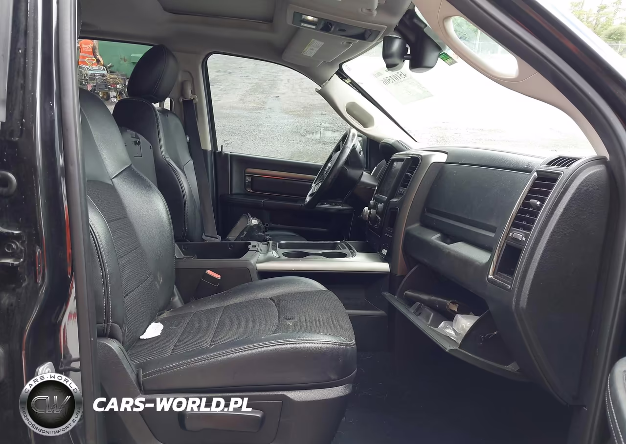 2015 Ram 1500 Sport VIN:1C6RR7HT9FS699847 - 5