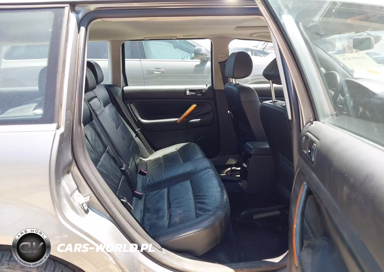 2002 Volkswagen Passat Glx VIN:WVWYH63B12E198153 - 8