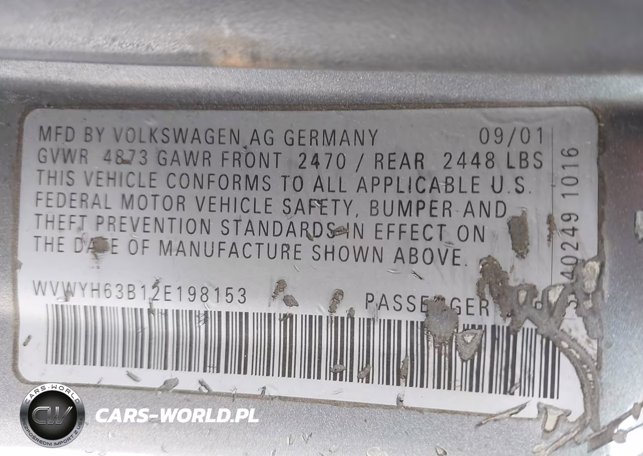 2002 Volkswagen Passat Glx VIN:WVWYH63B12E198153 - 9
