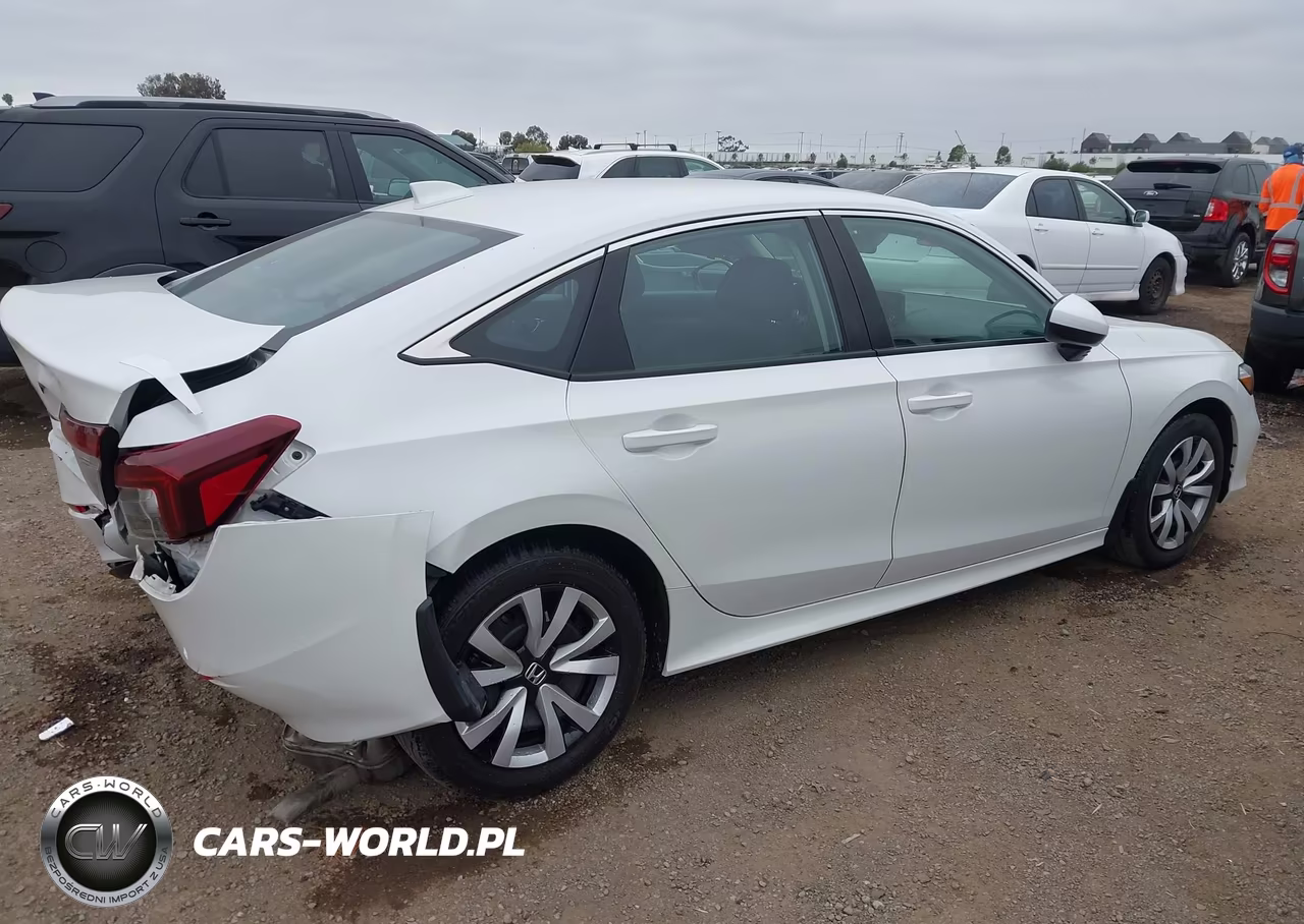2025 Honda Civic Lx VIN:2HGFE2F2XSH551942 - 4