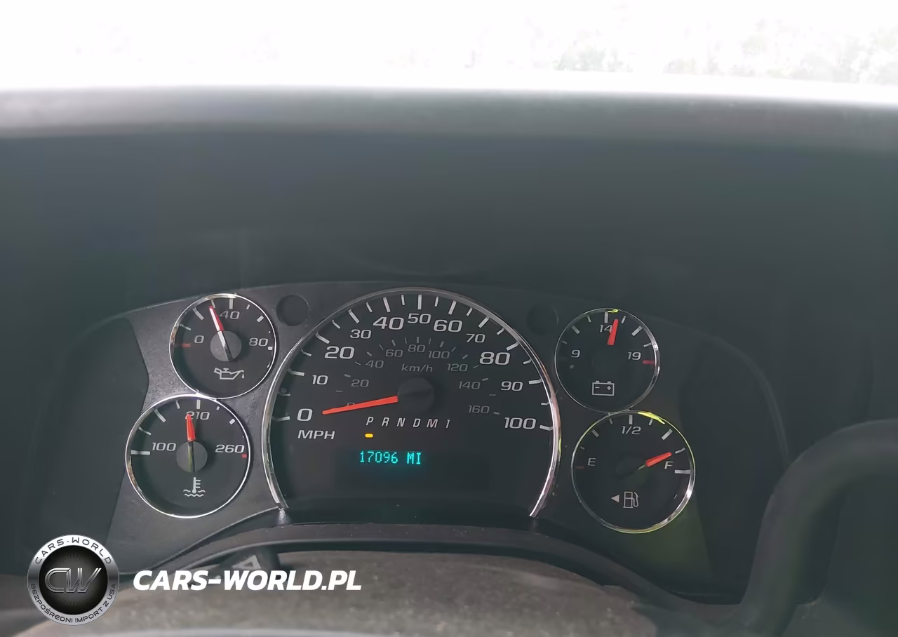 2017 Chevrolet Express 2500 Work Van VIN:1GCWGAFG8H1238491 - 7