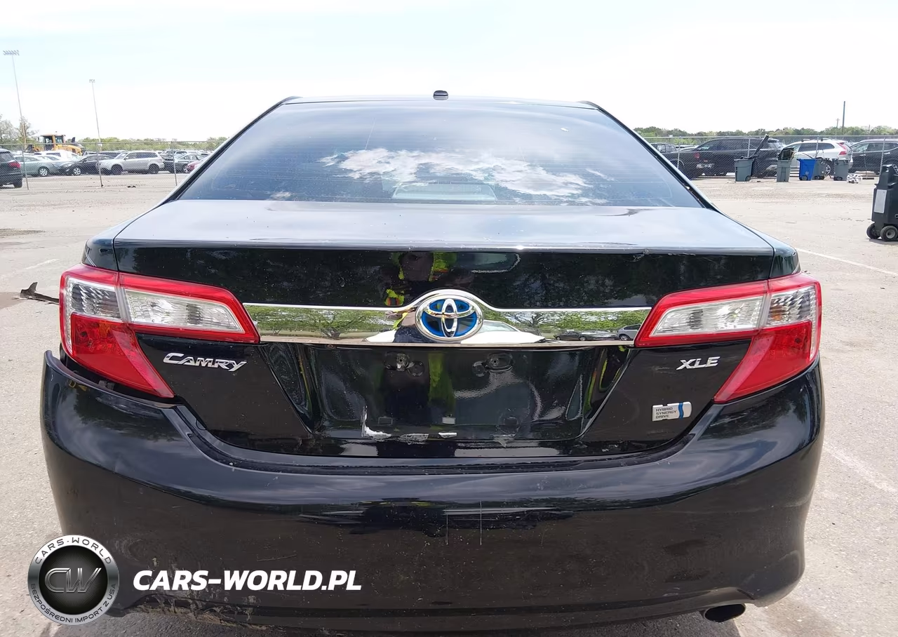 2013 Toyota Camry Hybrid VIN:4T1BD1FK4DU074365 - 16