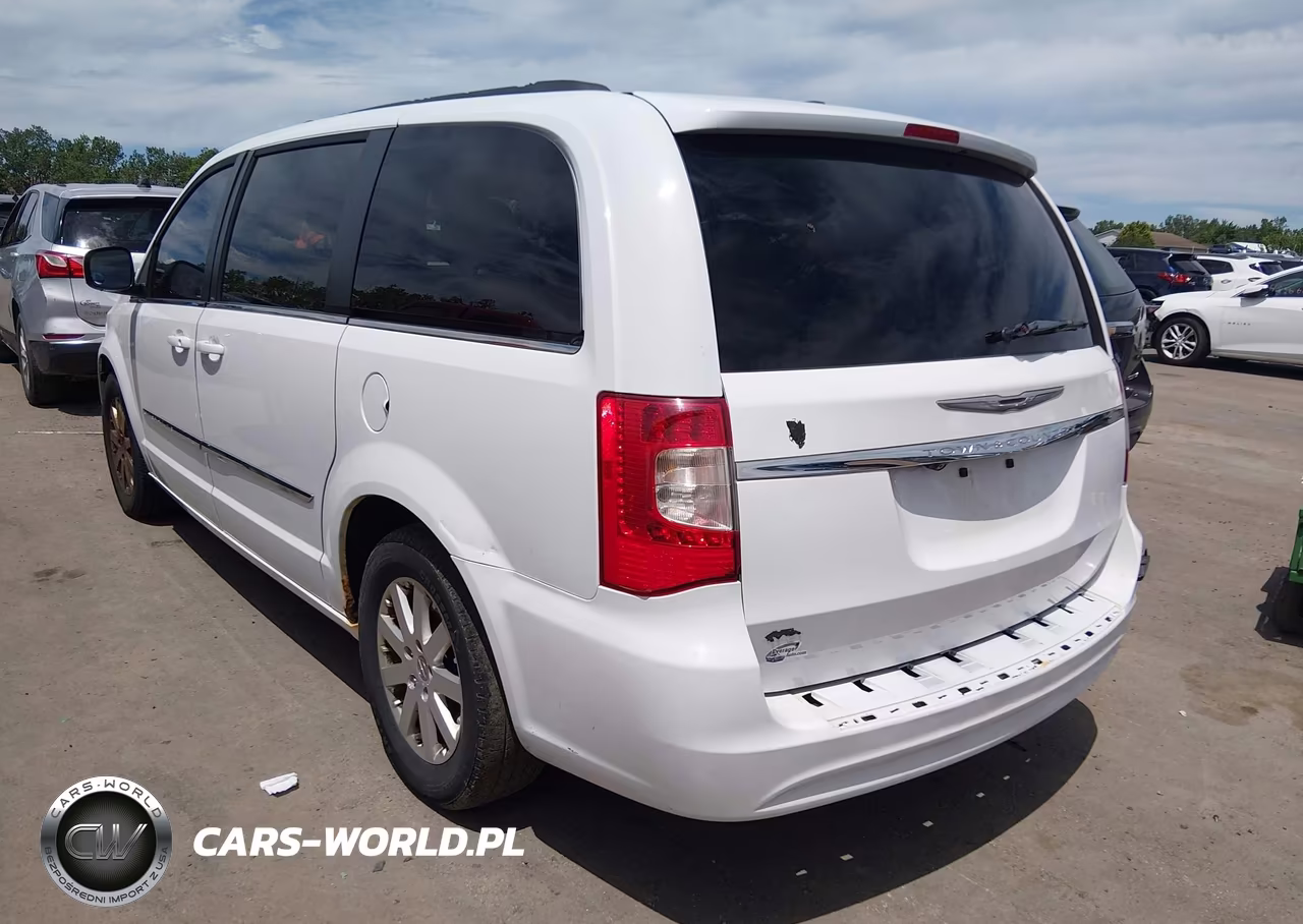 2014 Chrysler Town & Country Touring VIN:2C4RC1BG7ER275280 - 3