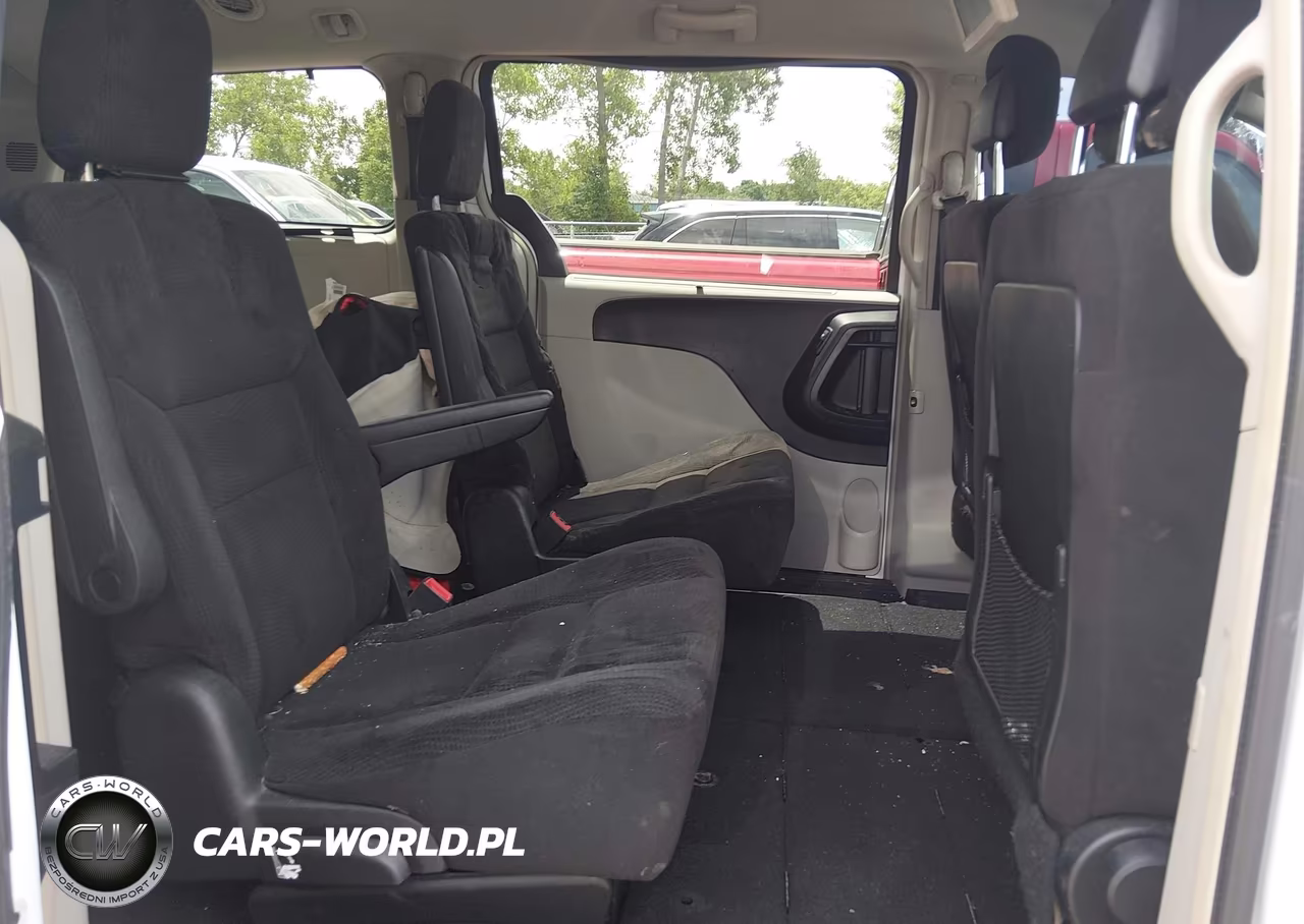 2014 Chrysler Town & Country Touring VIN:2C4RC1BG7ER275280 - 8