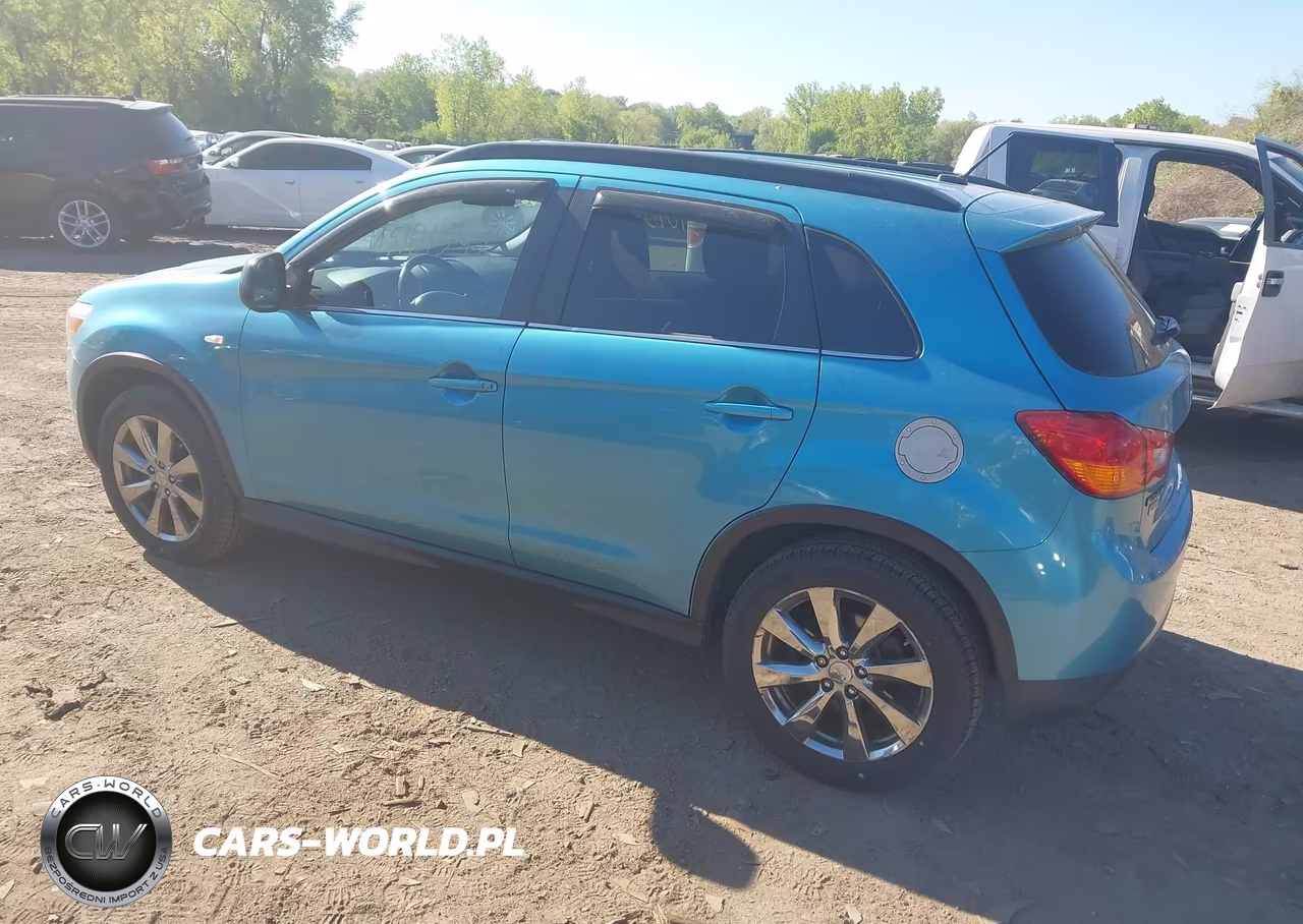 2013 Mitsubishi Outlander Sport Le VIN:4A4AR5AUXDE019584 - 3