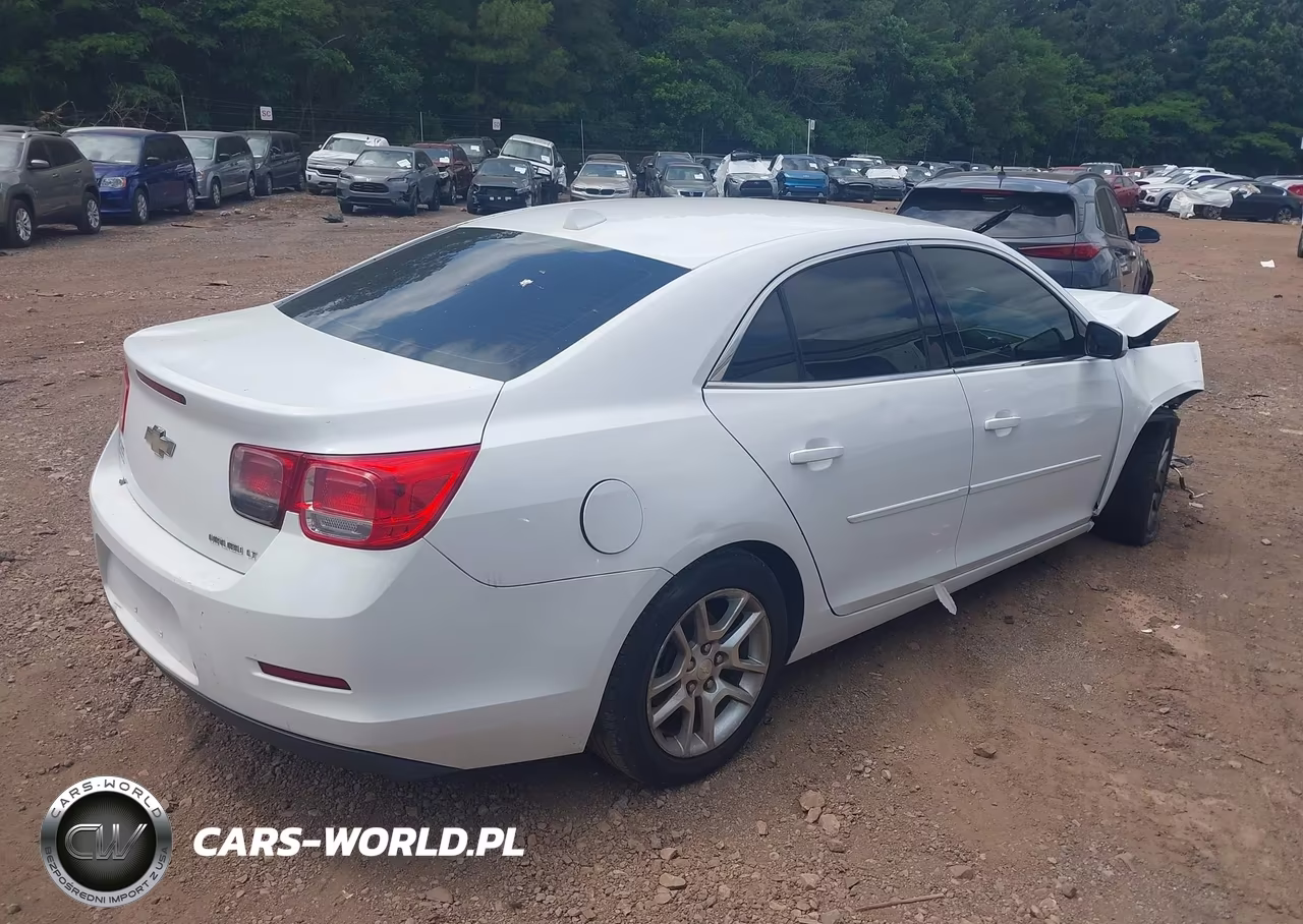 2014 Chevrolet Malibu 1Lt VIN:1G11C5SL7EF158848 - 4