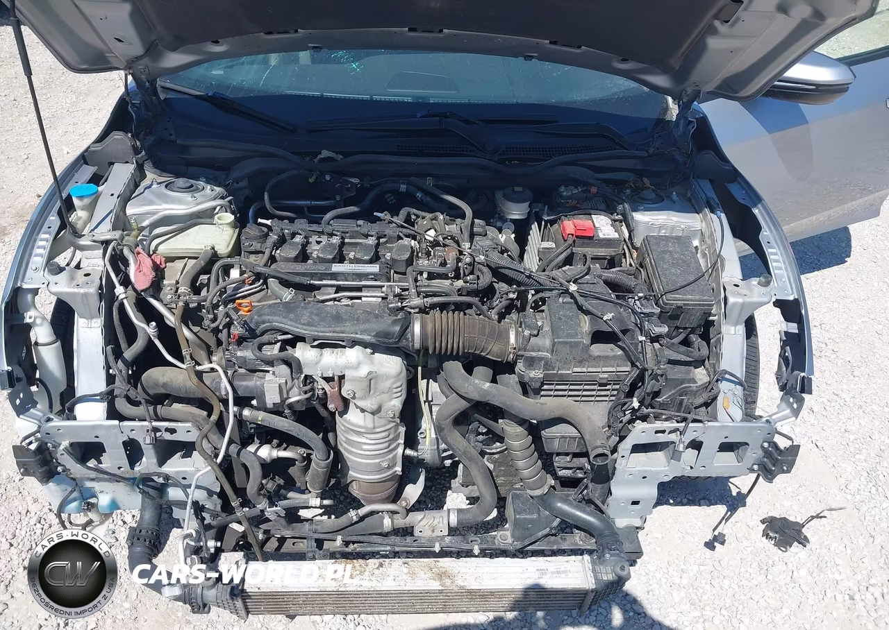 2018 Honda Civic Touring VIN:JHMFC1F95JX030034 - 10