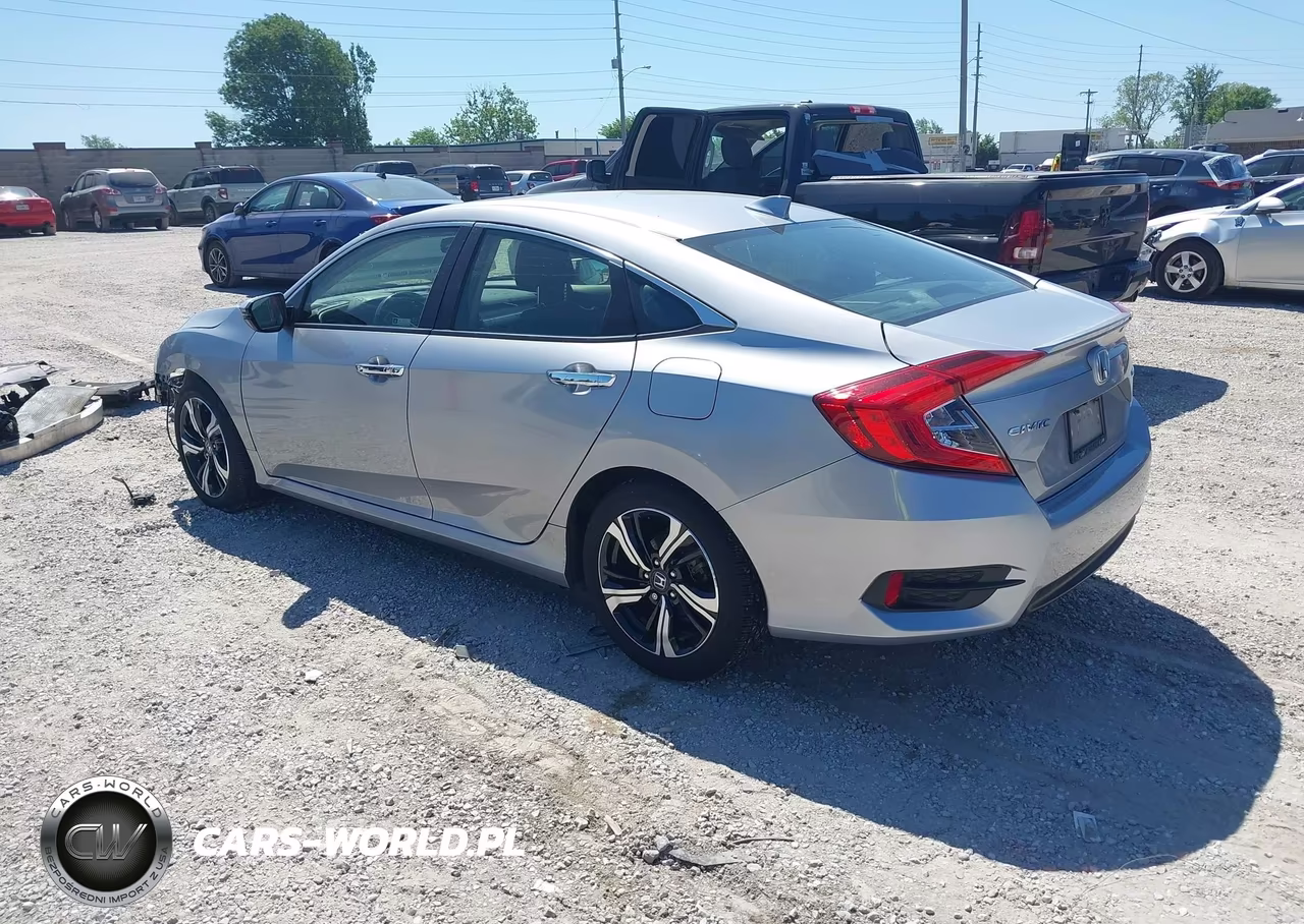 2018 Honda Civic Touring VIN:JHMFC1F95JX030034 - 3