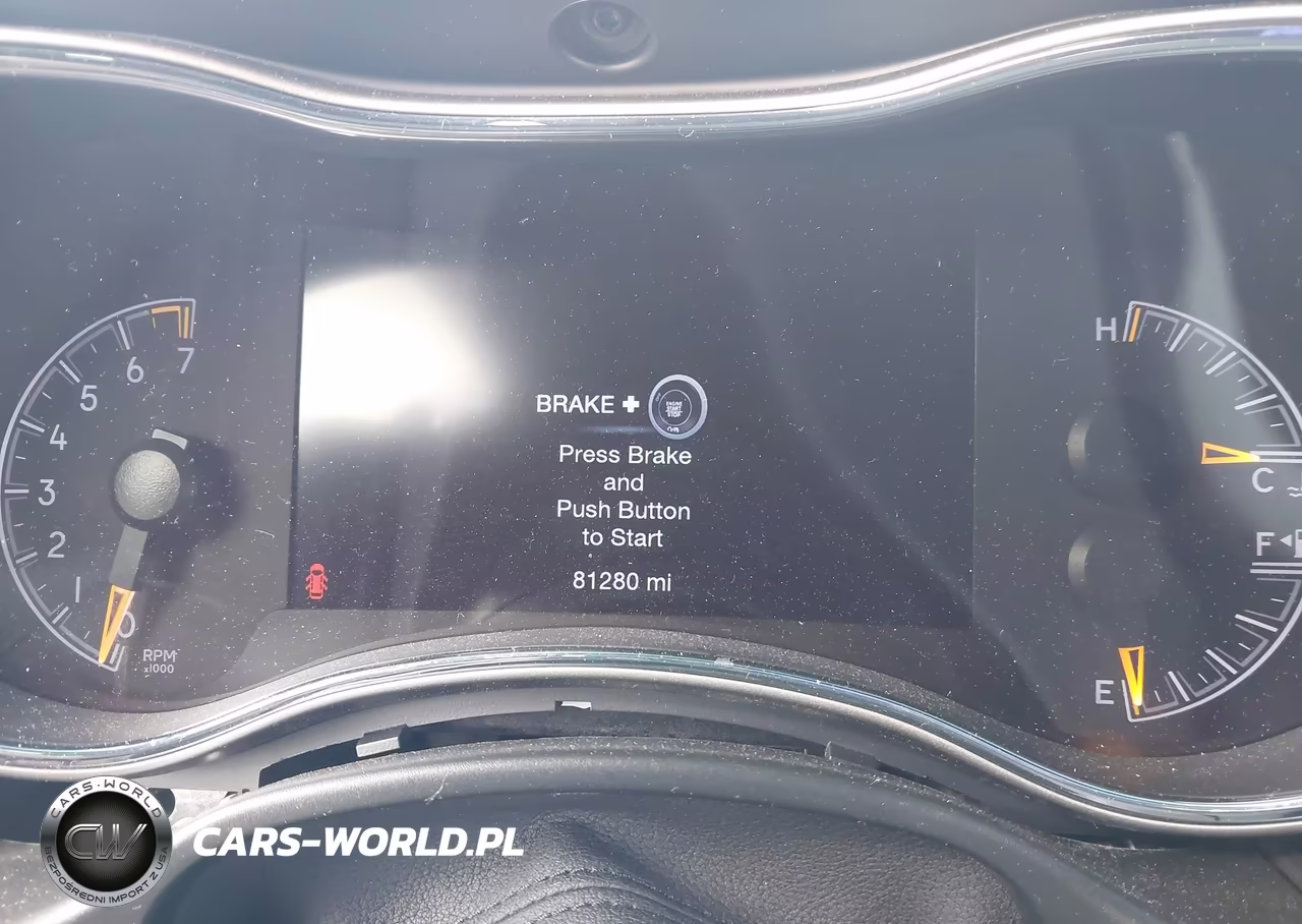 2020 Jeep Grand Cherokee Altitude 4X2 VIN:1C4RJEAG8LC429676 - 7
