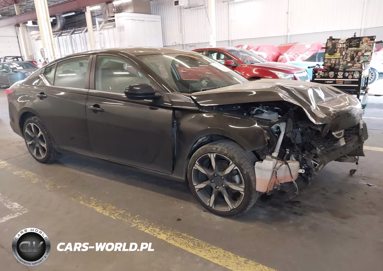 2020 Nissan Altima Sr Fwd – zdjęcie 1 z 17