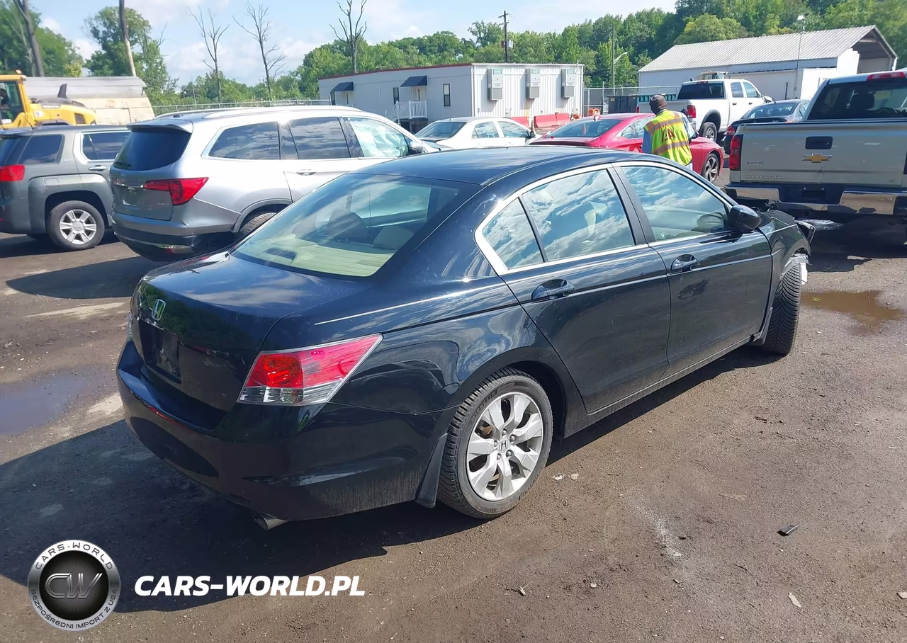 2010 Honda Accord 2.4 Ex VIN:1HGCP2F76AA181711 - 4