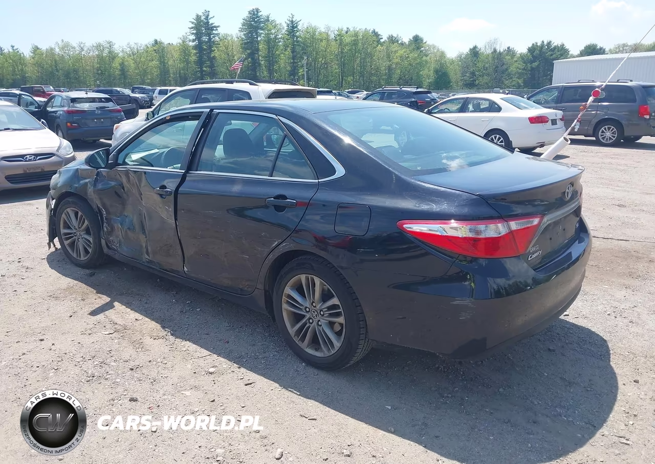 2017 Toyota Camry Se VIN:4T1BF1FK2HU382456 - 3