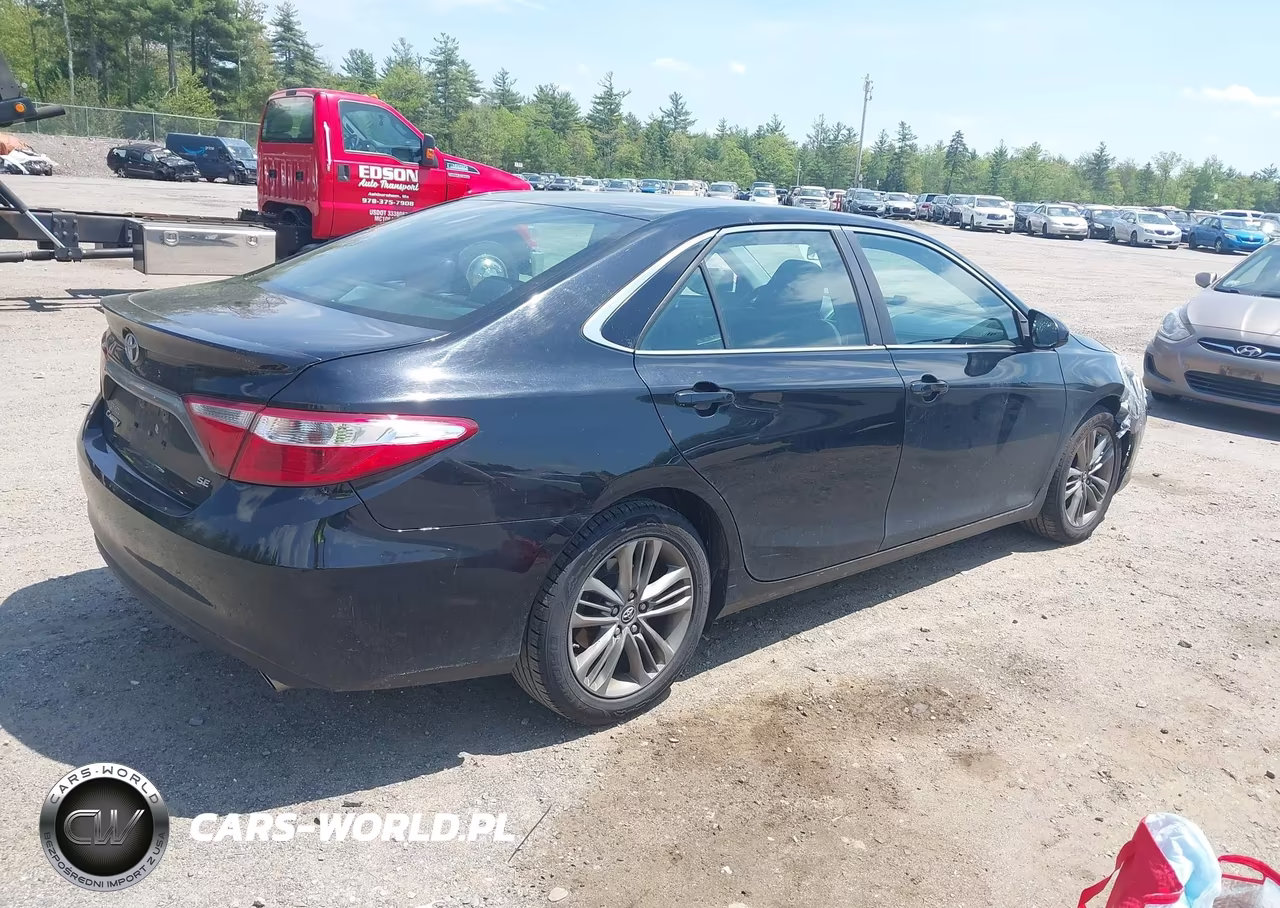 2017 Toyota Camry Se VIN:4T1BF1FK2HU382456 - 4