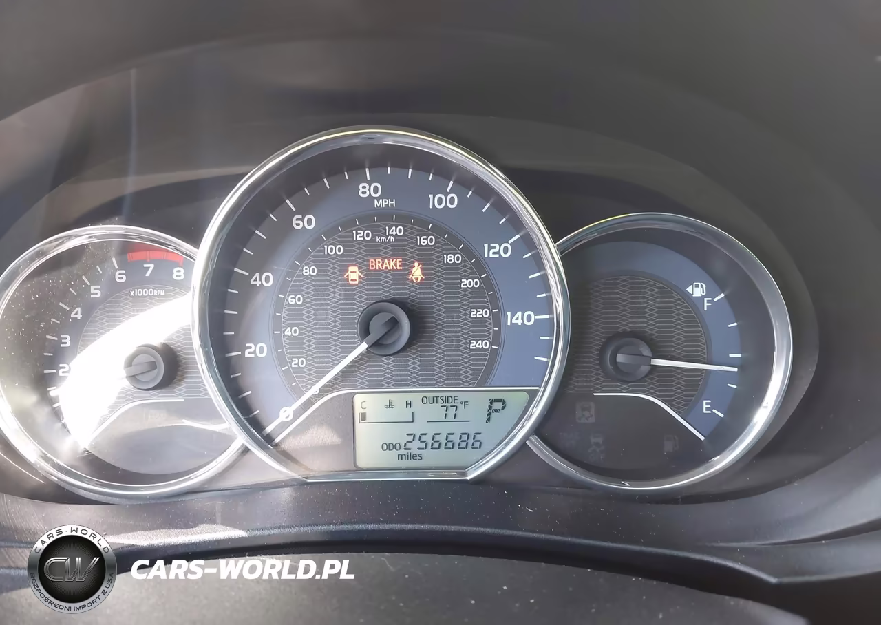 2015 Toyota Corolla Le VIN:5YFBURHE7FP256863 - 7