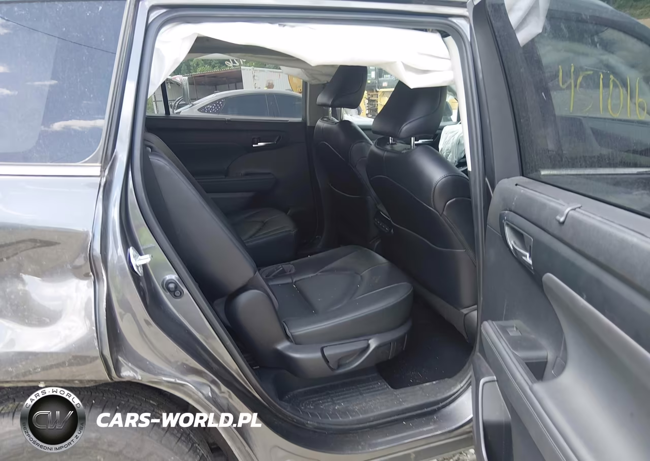 2022 Toyota Highlander Xle VIN:5TDGZRBH6NS579673 - 8