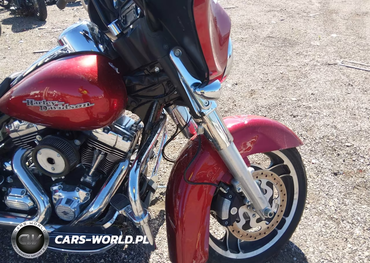 2013 Harley-Davidson Flhx Street Glide VIN:1HD1KBM17DB655004 - 19