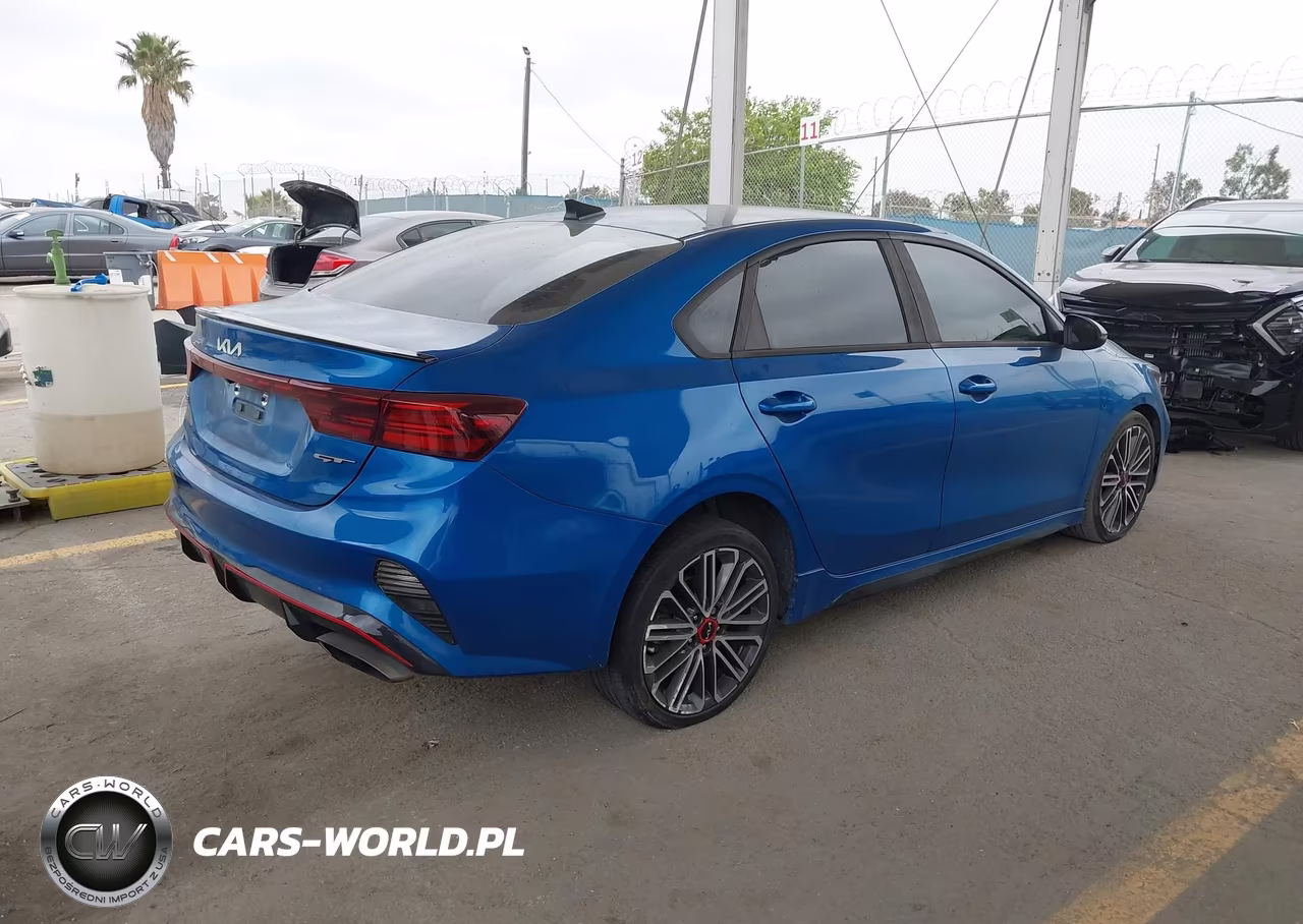2022 Kia Forte Gt VIN:3KPF44AC8NE487431 - 4