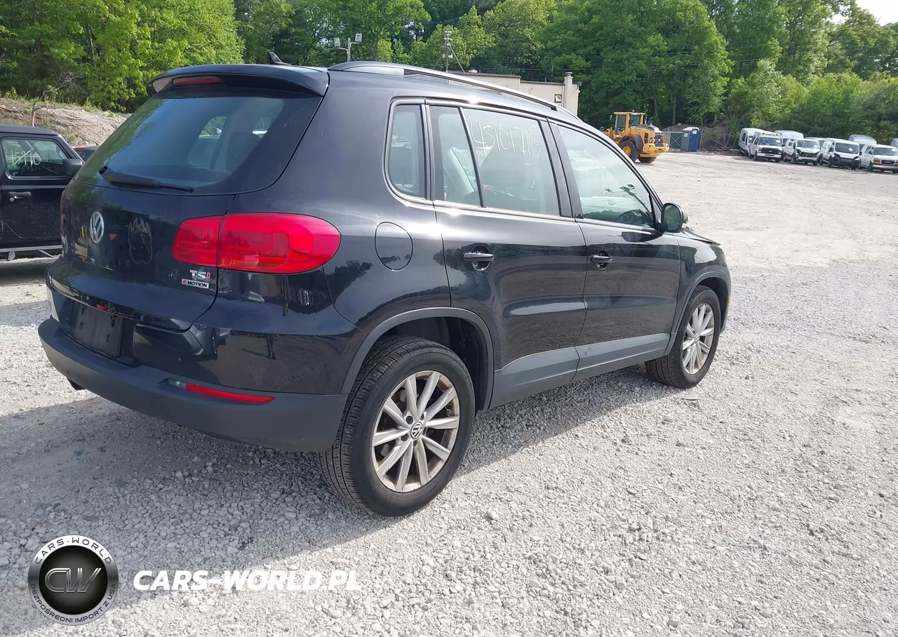 2018 Volkswagen Tiguan Limited 2.0T VIN:WVGBV7AX6JK001170 - 4