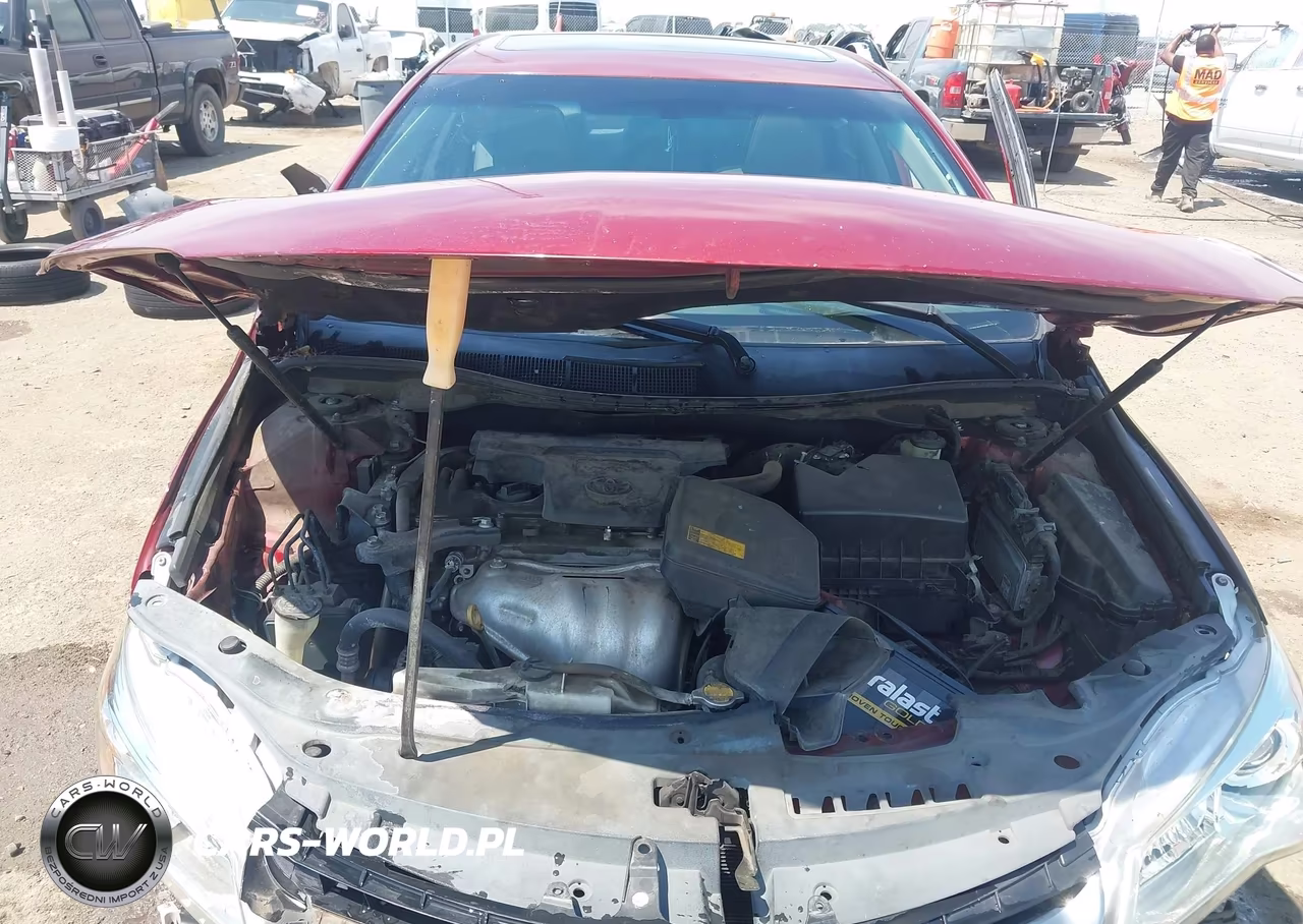 2015 Toyota Camry Se VIN:4T1BF1FK5FU882821 - 10