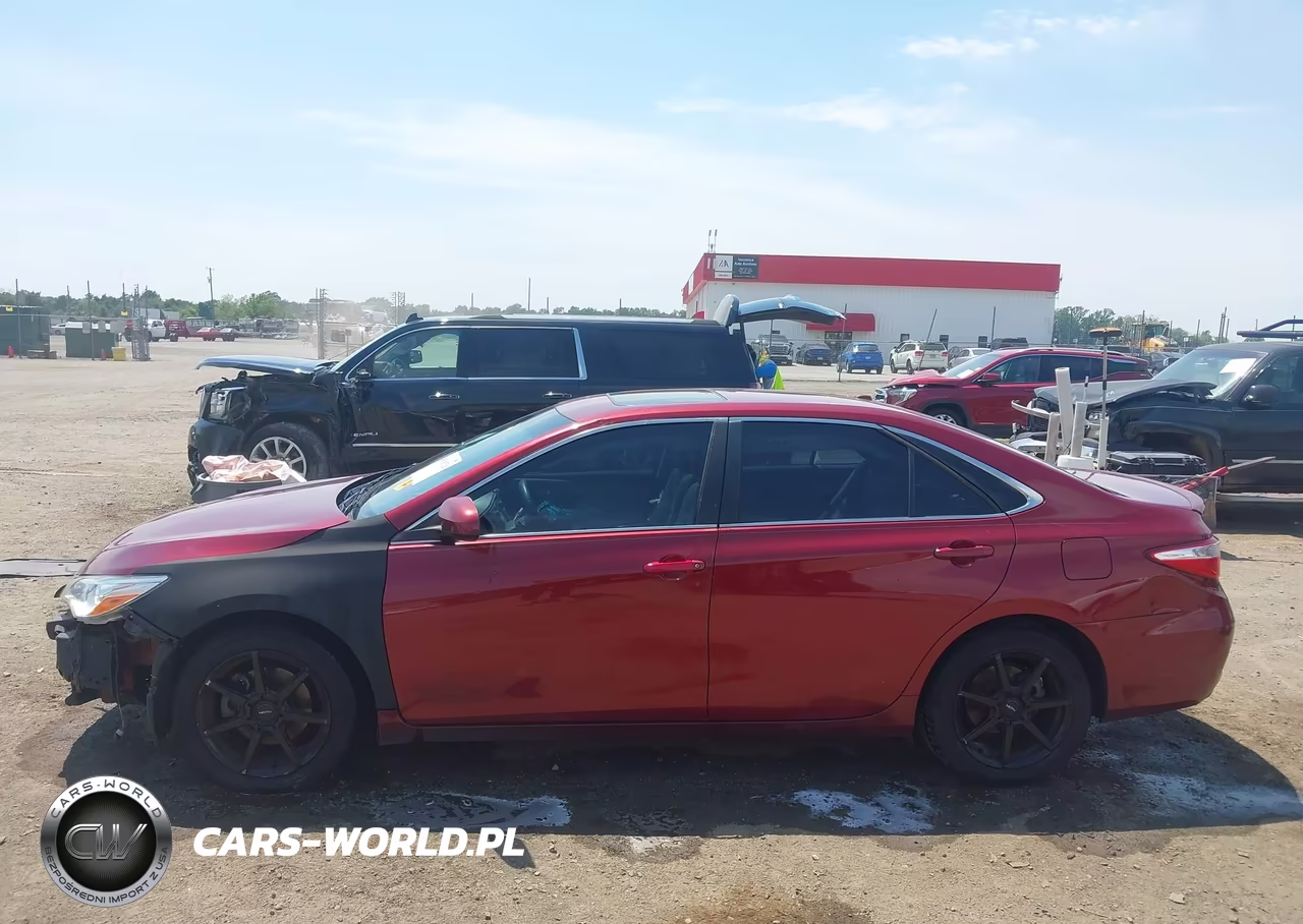 2015 Toyota Camry Se VIN:4T1BF1FK5FU882821 - 15