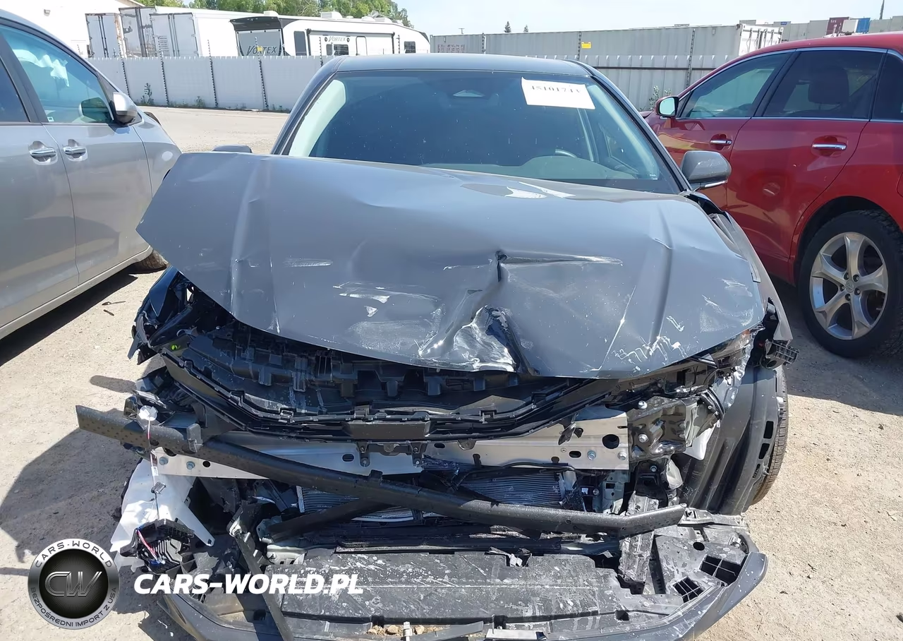 2026 Toyota Camry Le VIN:4T1DAACK2TU286685 - 13