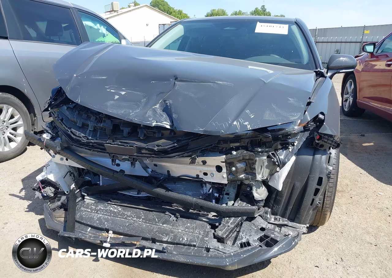 2026 Toyota Camry Le VIN:4T1DAACK2TU286685 - 6