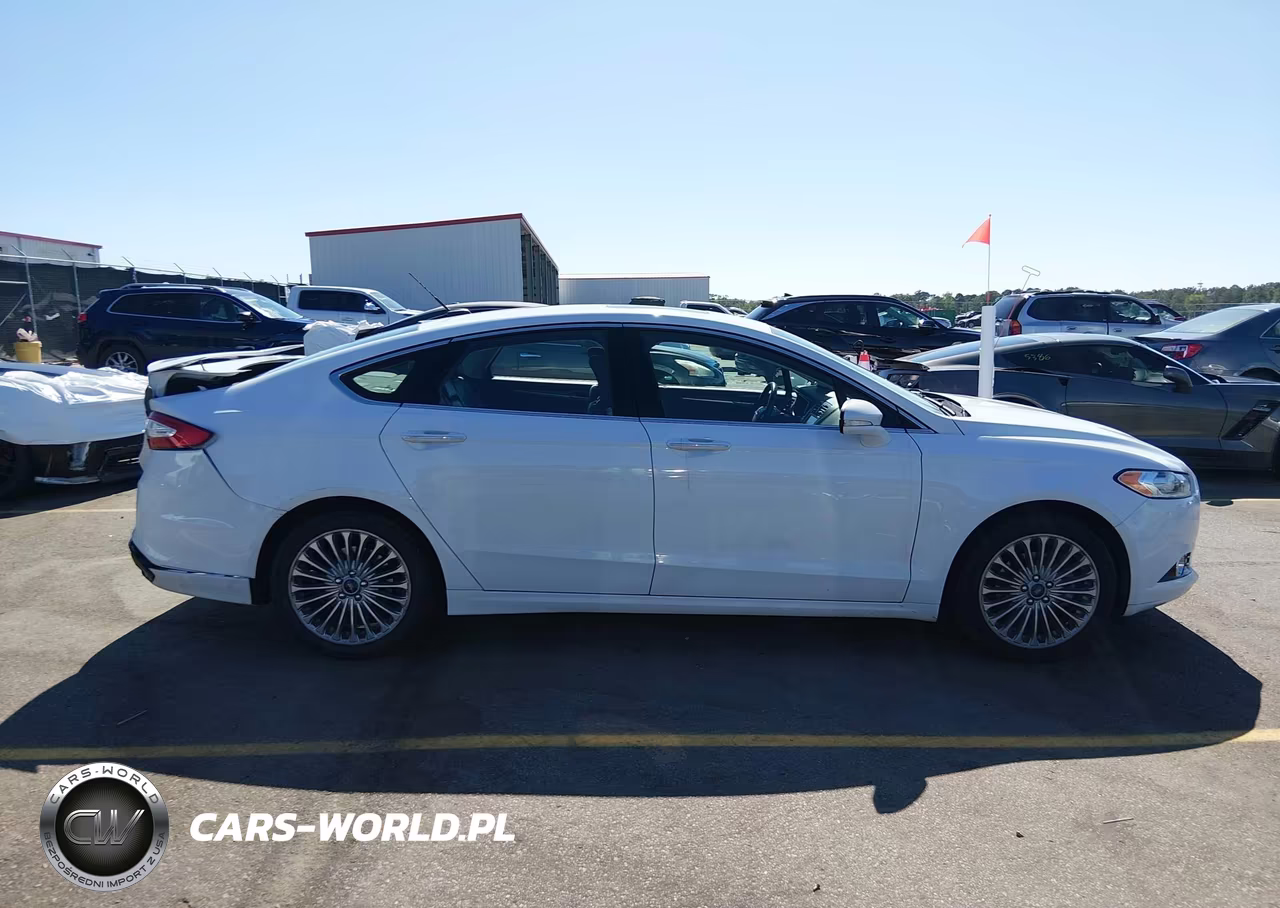 2015 Ford Fusion Titanium VIN:3FA6P0K9XFR152433 - 13