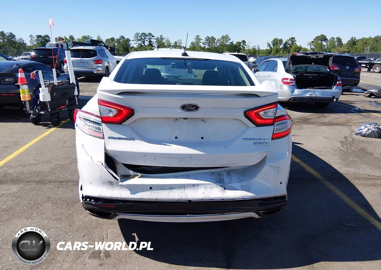 2015 Ford Fusion Titanium VIN:3FA6P0K9XFR152433 - 16