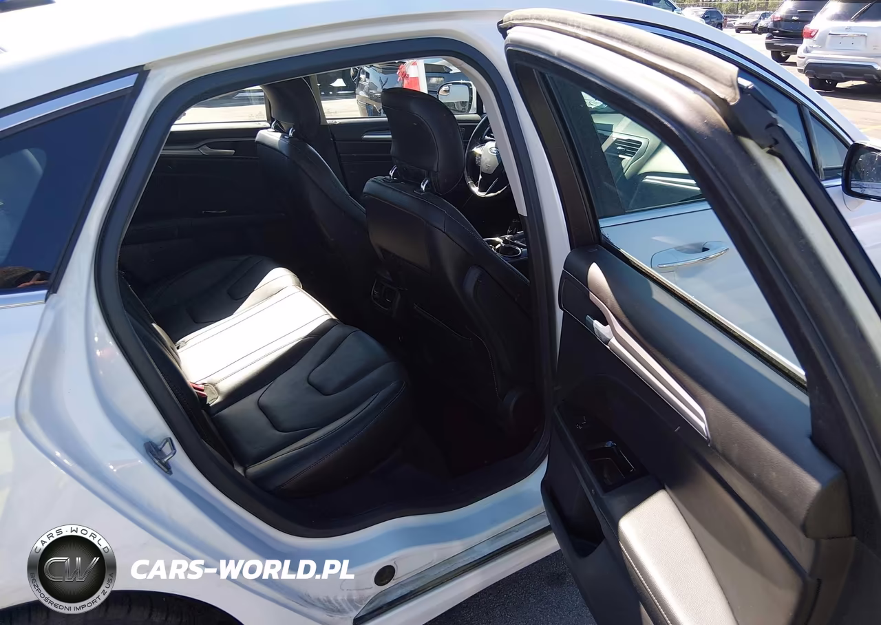 2015 Ford Fusion Titanium VIN:3FA6P0K9XFR152433 - 8